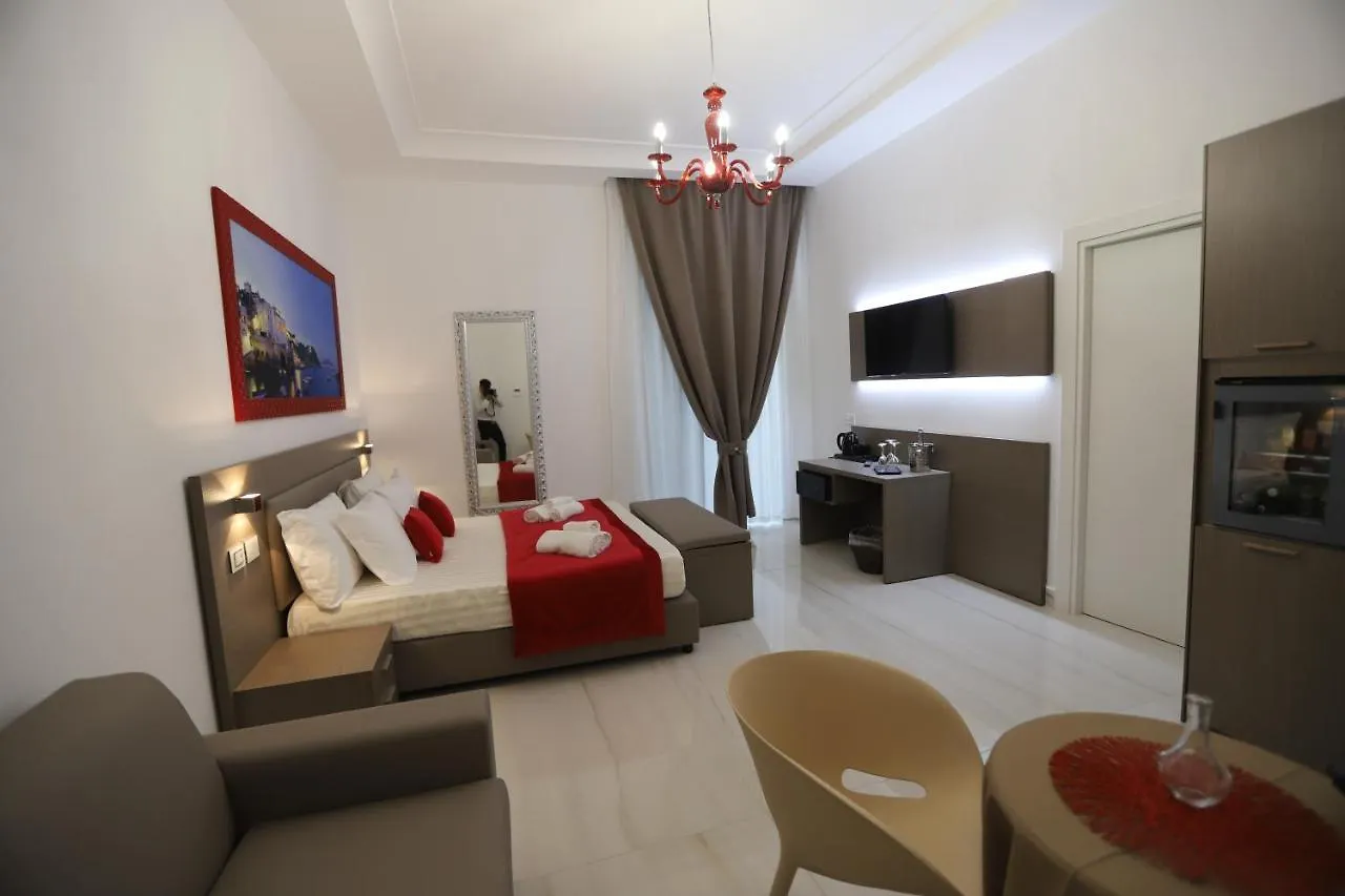Mecla Suites Naples