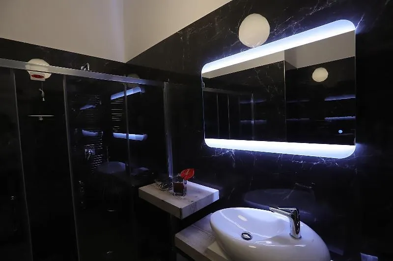 Mecla Suites Naples